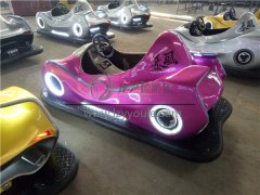 新型游樂(lè)設(shè)備碰碰車也能做到暴風(fēng)漂移？