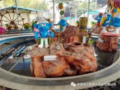 軌道類(lèi)兒童游樂(lè)設(shè)備--精靈王國(guó)有妙招