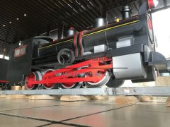 龍之盈游樂研發(fā)的*一代電動軌道小火車引人關注