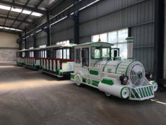 龍之盈游樂(lè)CHC-30型無(wú)軌道小火車主要技術(shù)參數(shù)