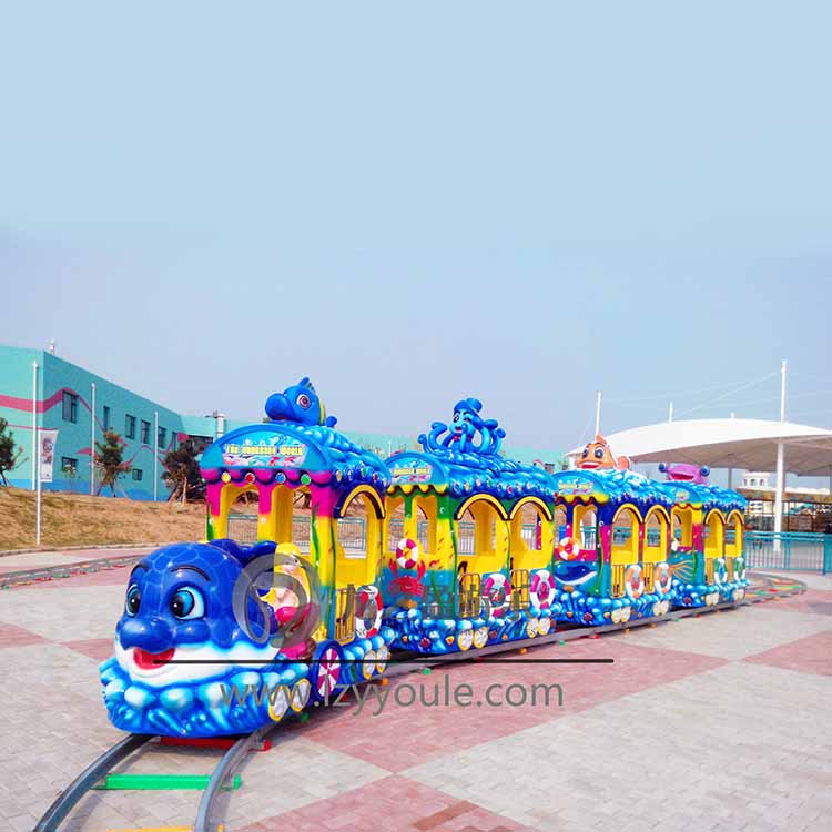 兒童游樂設(shè)備