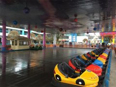 碰碰車游樂設(shè)備和碰碰車場(chǎng)地這樣選就對(duì)了